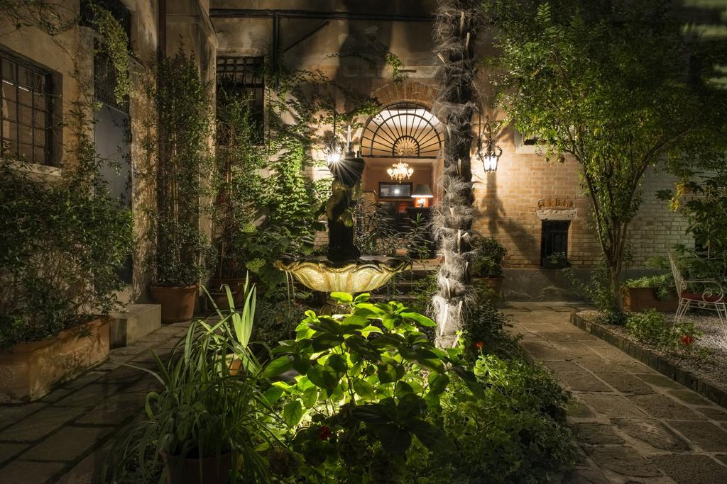 La Residenza 818 Hotel Venetië Buitenkant foto