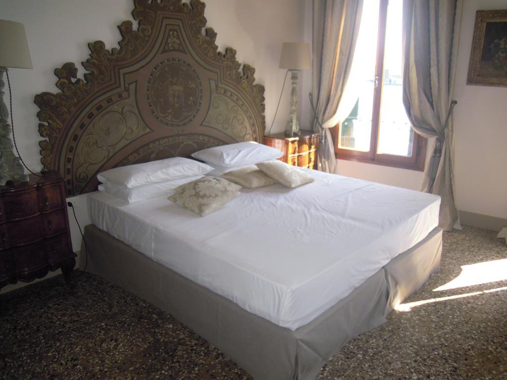 La Residenza 818 Hotel Venetië Buitenkant foto